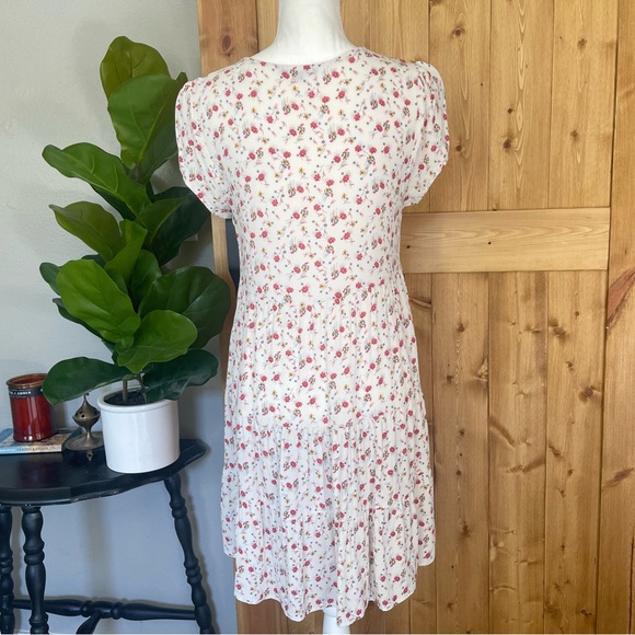 Kirious Ditsy Floral Cream V-neck Tiered Shift Knee Length Dress w Synch Chest - Picture 6 of 15